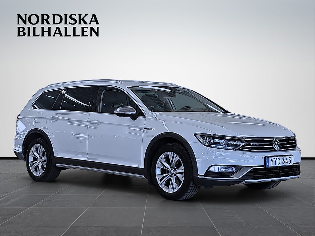 Volkswagen Passat Alltrack 2.0 TDI DPF SCR 4Motion Alltrack Cockpit Apple Car Värm