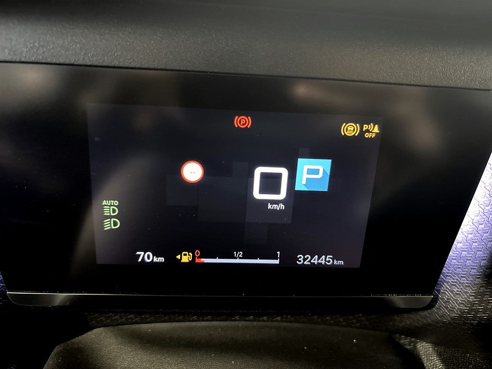 Bild på Citroën C4-X Shine 1.2 PT 130hk Aut B-KAMERA CARPLAY NAVI