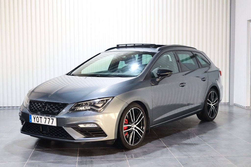 Seat Leon ST León Cupra ST 2.0 Pano Facelift Digital 300hk