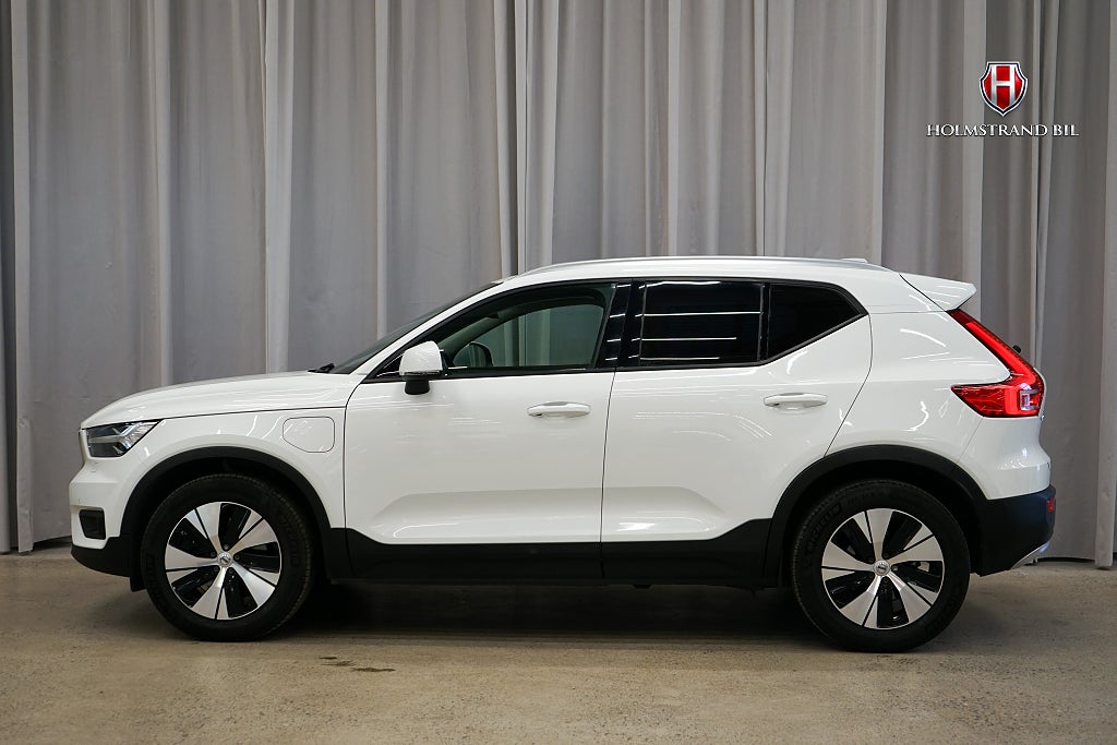 Volvo XC40 T5 Twin Engine Momentum Adv Drag Pvärme Kamera Carplay 