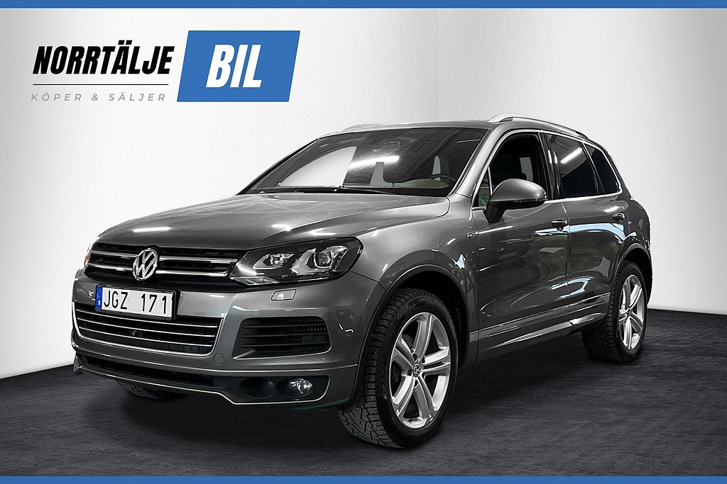 Volkswagen Touareg 3.0 245 HK V6 TDI 4M R-LINE AUT NAVI DRAG PANO D-VÄRM