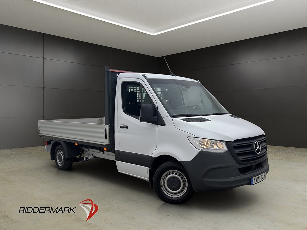Mercedes-Benz Sprinter 311 FLAKBIL Värmare Farthållare Moms