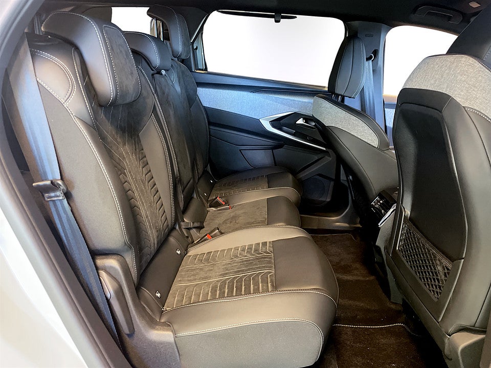 Bild på Peugeot E-5008 Winter Edition - DEMO