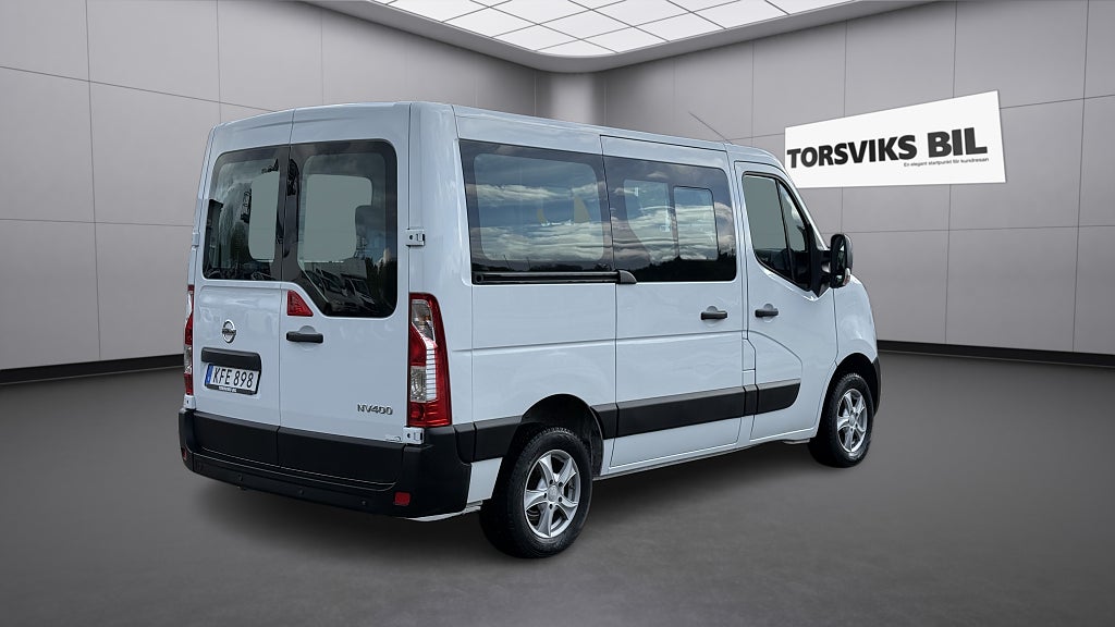 Nissan NV400 Minibuss 2.3 dCi 9 sitsig Endast 8600 Mil - miniatyr 4