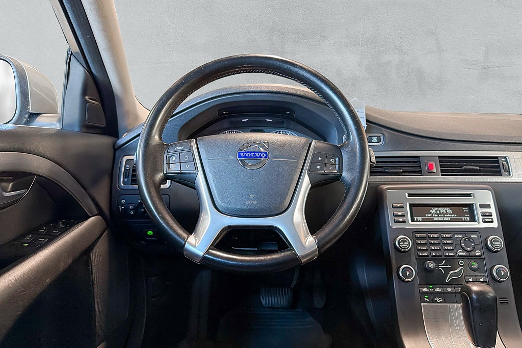 Volvo XC70 2.4D AWD Geartronic Momentum 2-Ägare Dragkrok Välservad