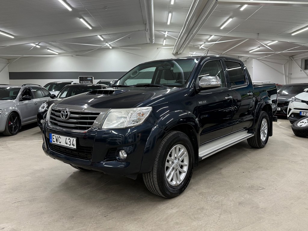 Toyota Hilux Dubbelhytt 3.0 D-4D FLAKLOCK DRAG 4x4 NAVI 