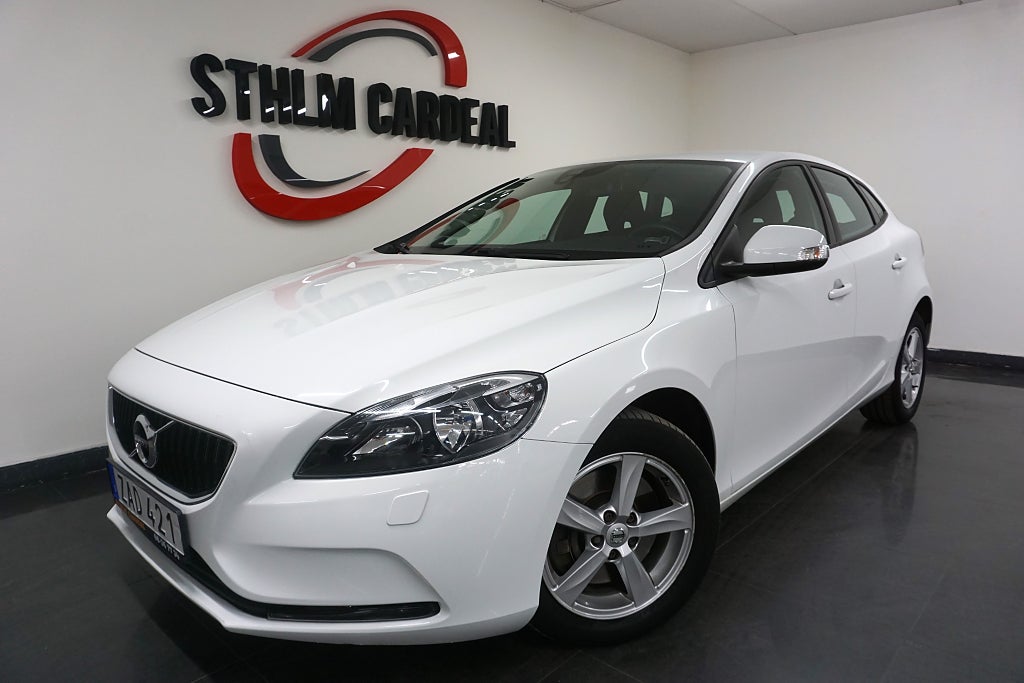 Volvo V40 D2 Geartronic Euro 6 D.Värmare, PDC, S+V hjul, 