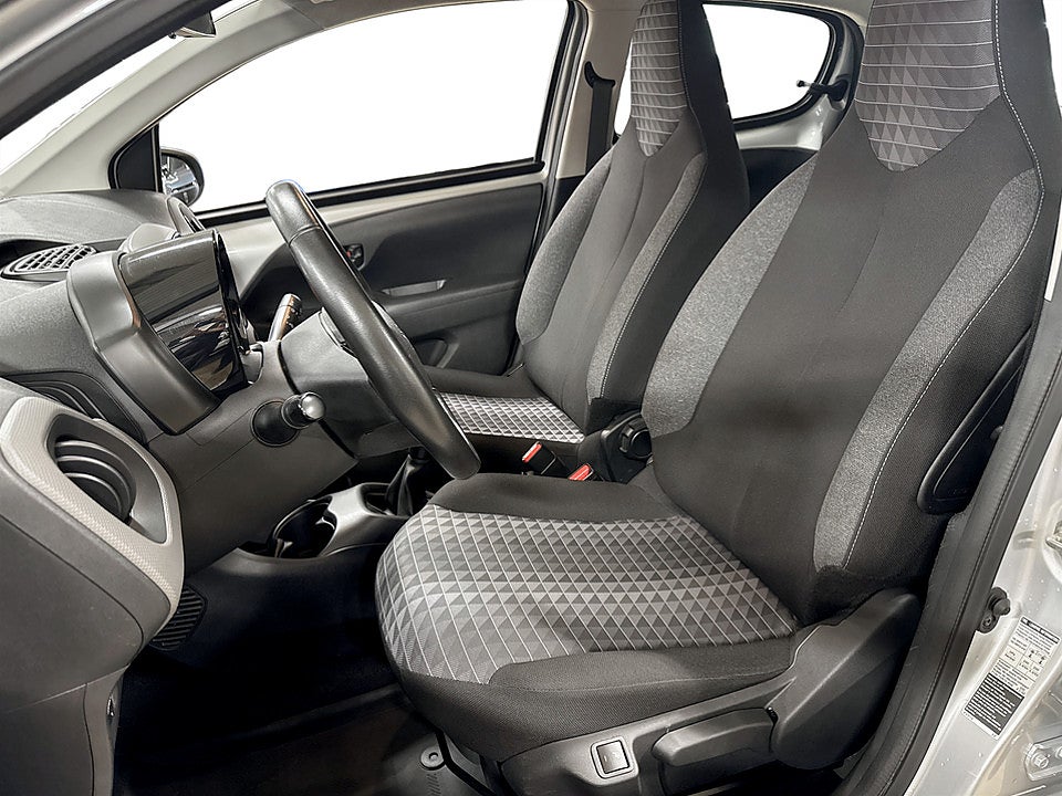 Bild på Peugeot 108 5D Active 1.0 PT 72hk BACKKAMERA CARPLAY