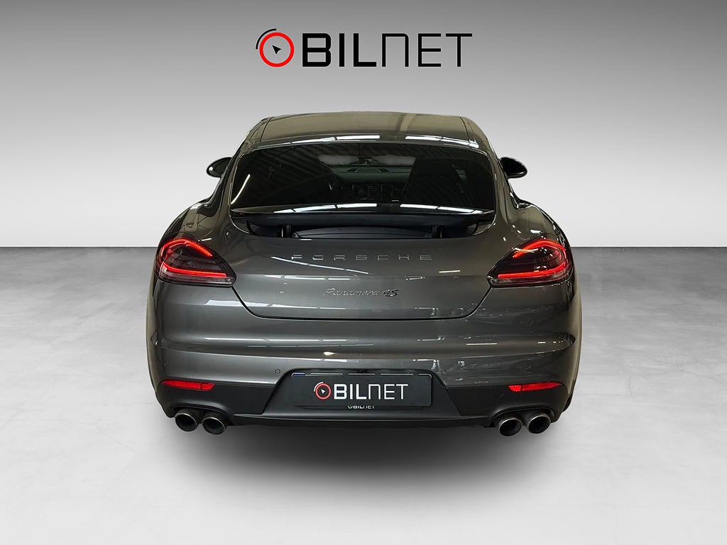 Porsche Panamera 4S PDK 420HK BOSE 20" Kamera 14-vägs Taklucka Matrix