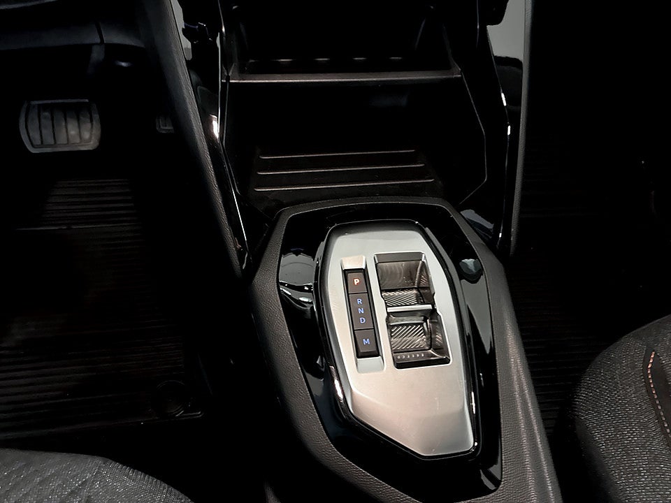 Bild på Peugeot 208 Style Hybrid 100hk Aut CARPLAY BACKSENSORER