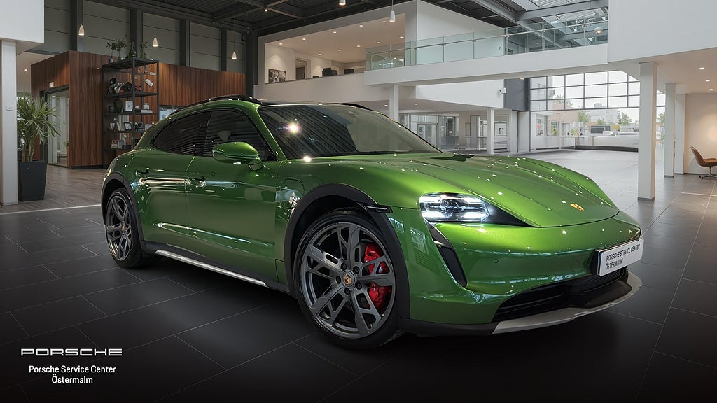 Porsche Taycan Cross Turismo 4S