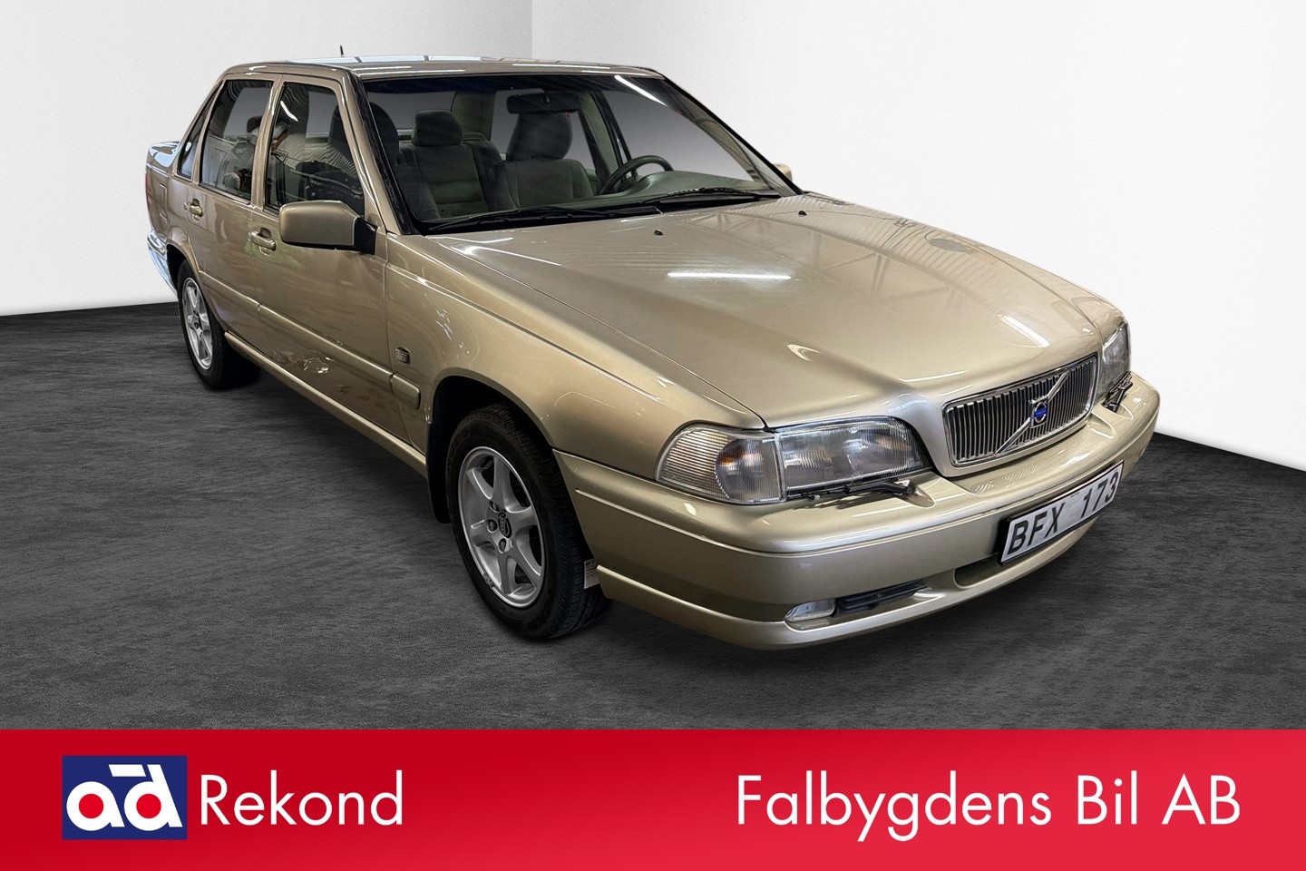 Volvo S70 2.0,en ägare 1999, kuva 6/36