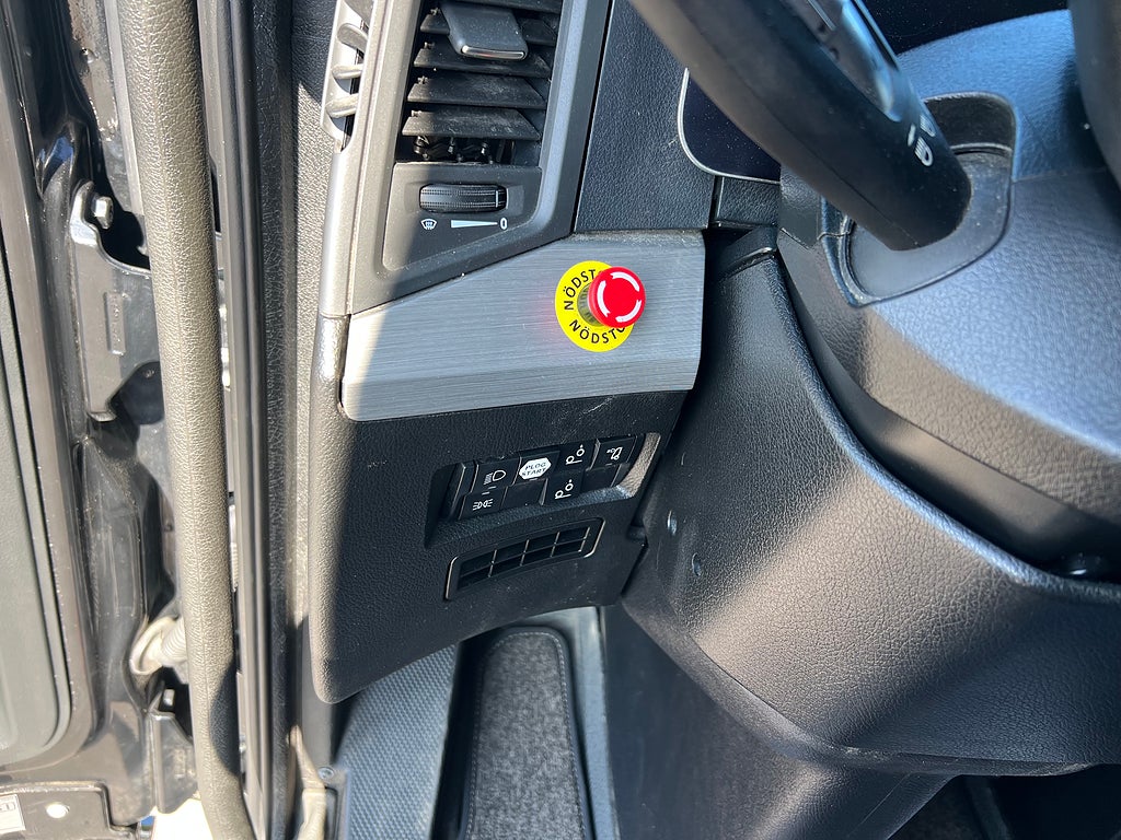 Mercedes-Benz Arocs 3251 Tridem Lastväxlare, Fullt Plogutrustad