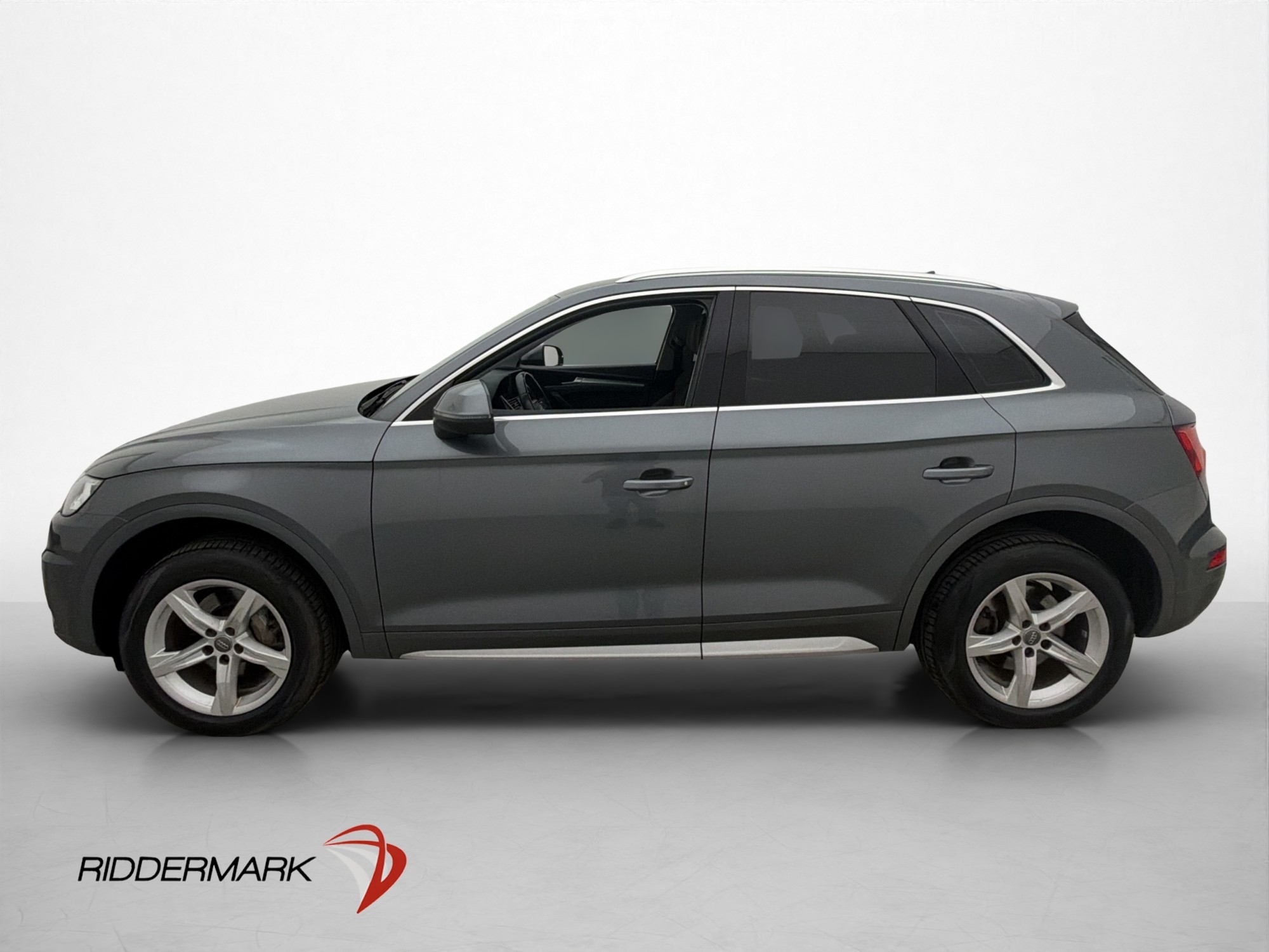 Audi Q5 2020, photo 4/71