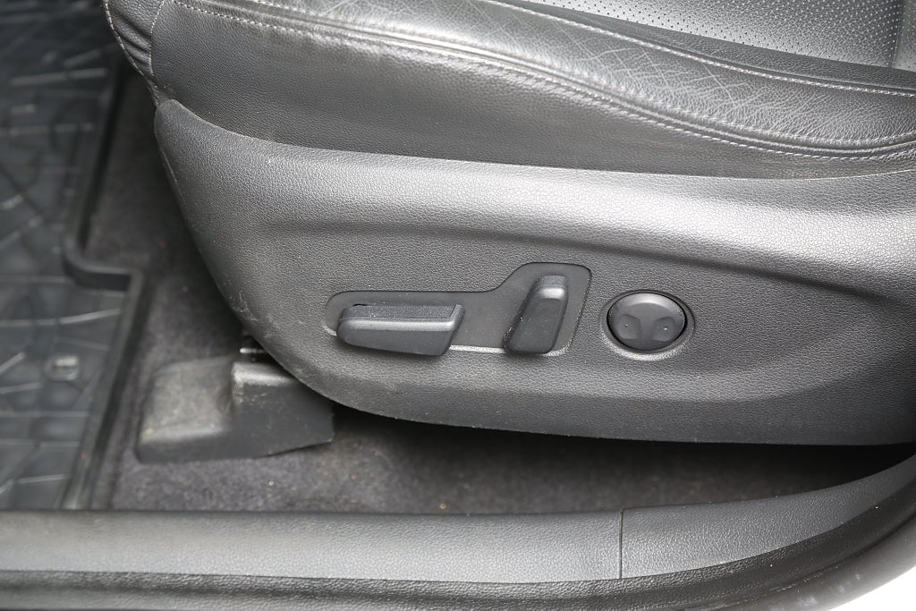 Hyundai Tucson 1,6 T-GDI Premium AWD Aut Pano Skinn 1ägare Motorv Drag 2018