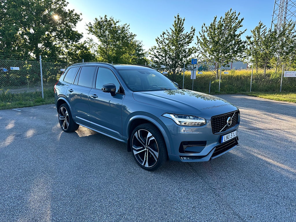 Volvo XC90 B5 AWD R-Design Pro Edition / 7sits