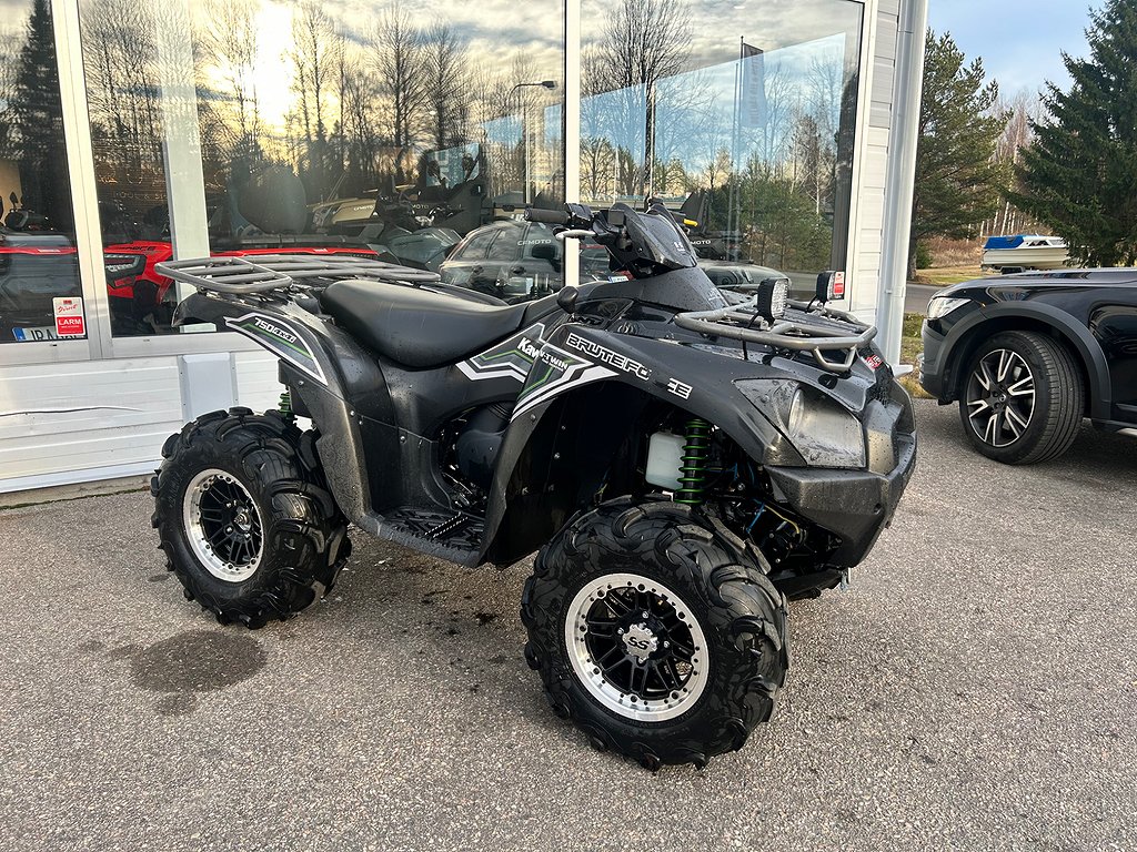 Kawasaki Brute Force KVF750 4x4 med plogpaket