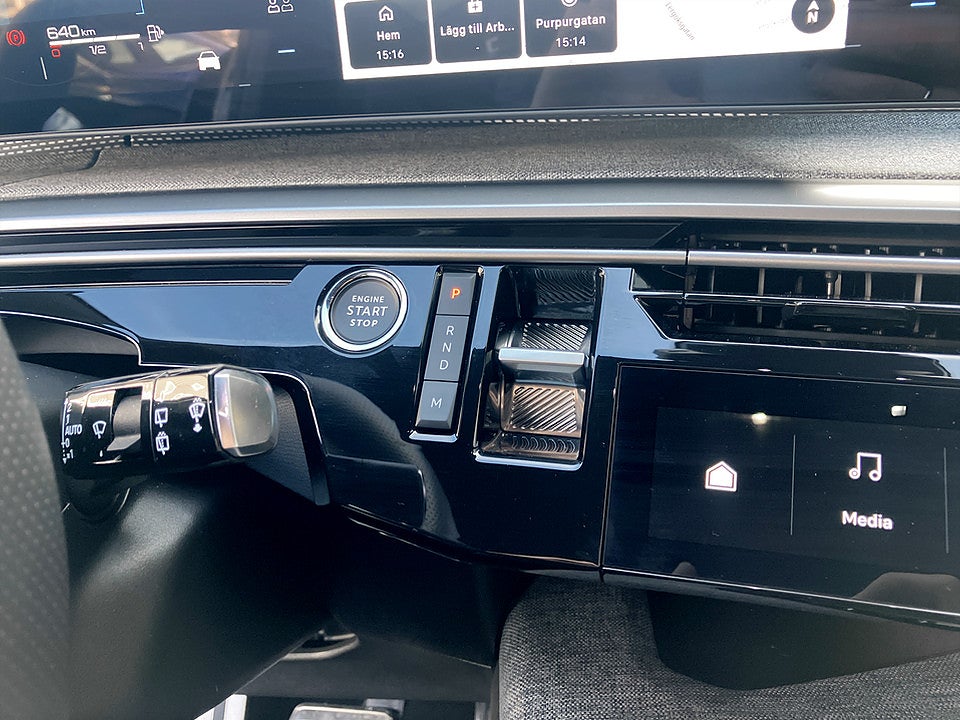 Bild på Peugeot 5008 GT Hybrid 145hk Aut 7-SITS B-KAMERA NAVI