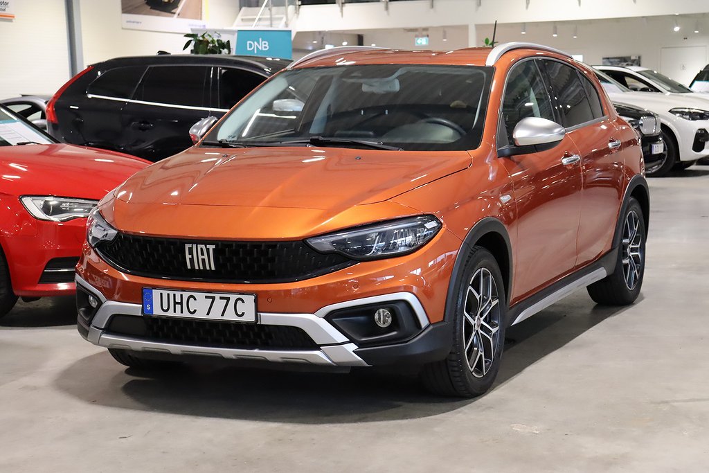 Fiat Tipo 1.0 T3 FIREFLY 100HK CROSS Nyservad/Adaptiv Farth