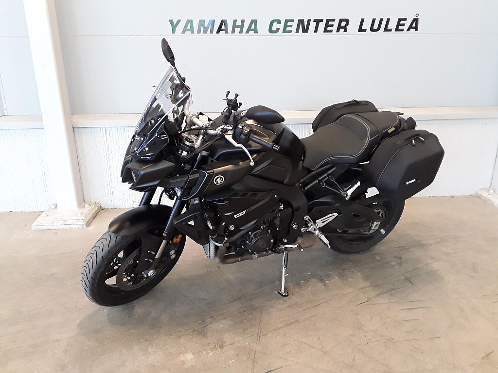 Yamaha MT-10 