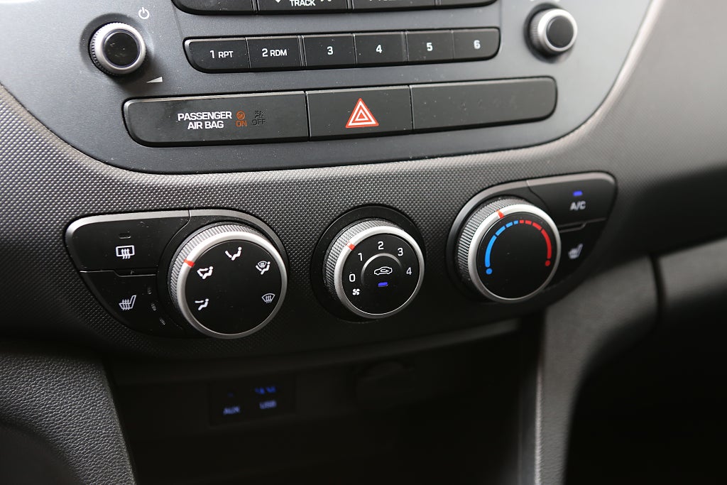 Hyundai i10 1,0 blue 67hk Comfort 5-D 2018