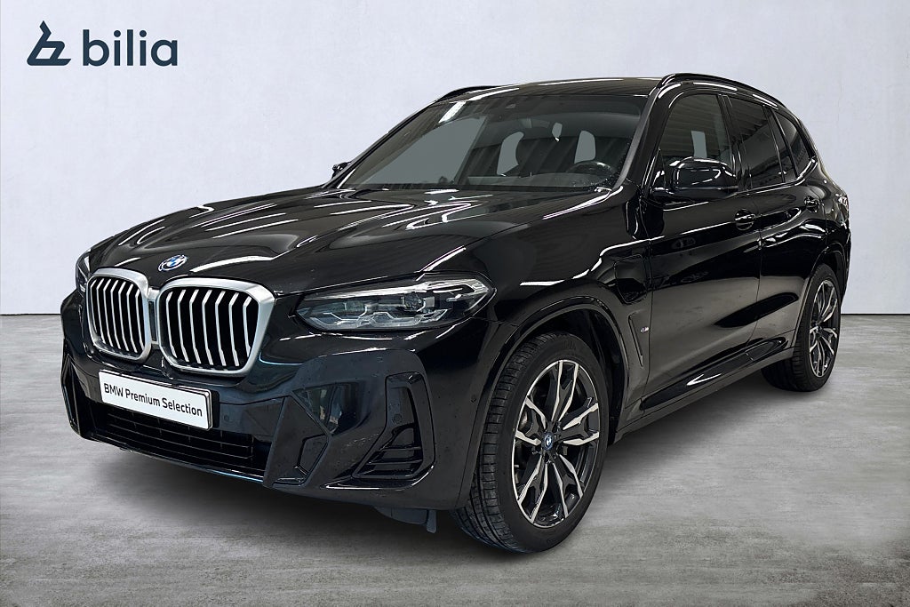 BMW X3 xDrive 30e M-Sport | HiFi | Drag | Komfortöpp. | Rattv.