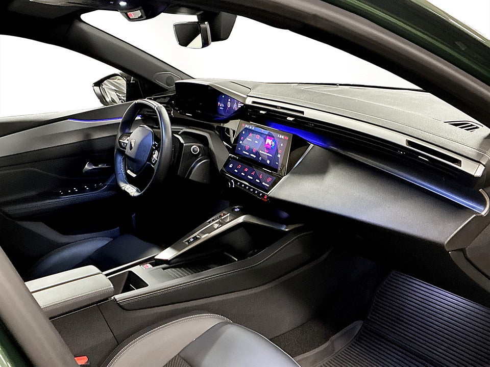Bild på Peugeot 308 5D GT 1.2 PT 130hk Aut B-KAMERA CARPLAY