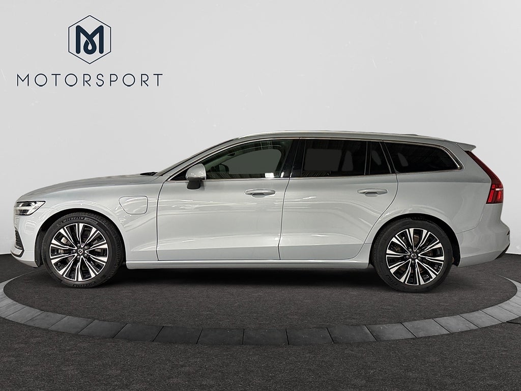 Volvo V60 T6 Plug-In Hybrid AWD Core Drag Adaptiv-farth B-kamera bild 3