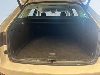 Skoda Superb Kombi 2.0 TDI 4×4 Business Style Drag Dvärme CANTON S&V – bild 12