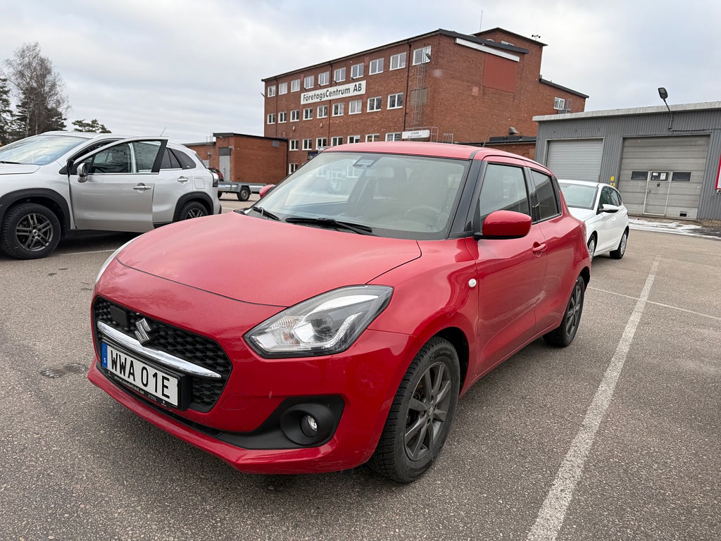 Suzuki Swift Hybrid CVT  Gps Ad-farthållare B-Kamera Kamkedja