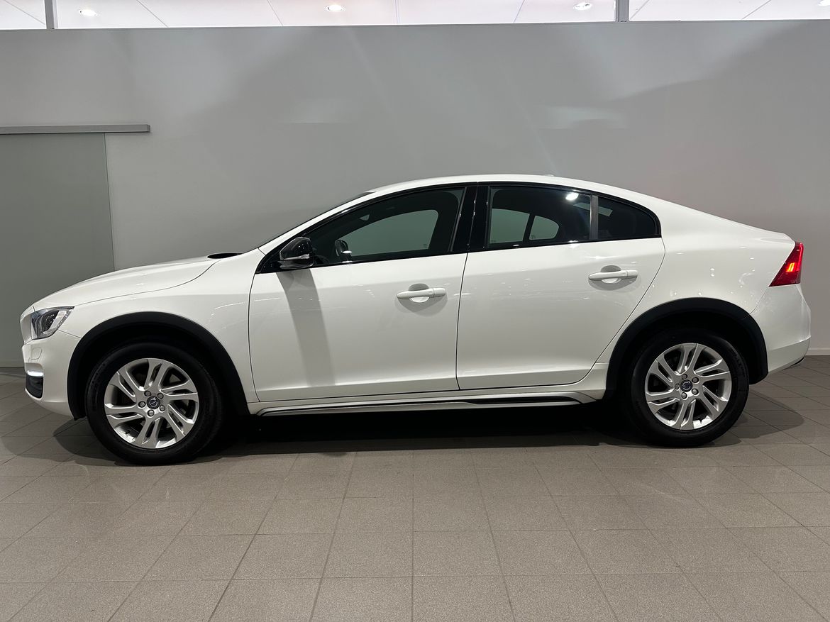 Volvo S60 Cross Country D4 Plus Classic 2018, bild 7/10