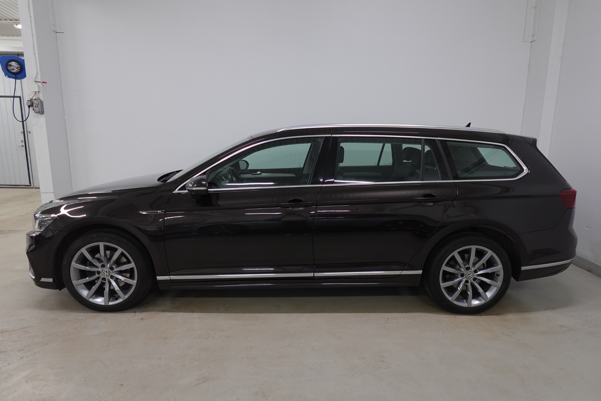 Volkswagen Passat 2020, bild 3/45