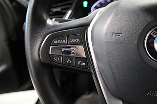 Halvkombi BMW 118I 22 av 23