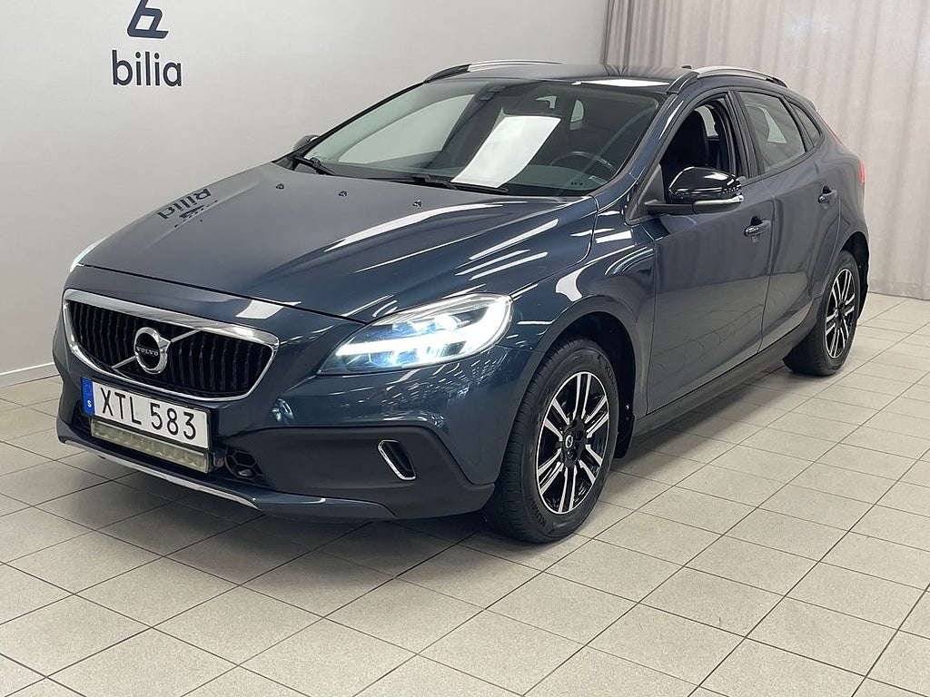 Volvo V40 Cross Country D2 Business Advanced | Klimatpake...