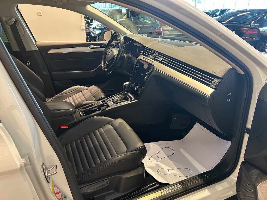 Volkswagen Passat Alltrack 2019 - miniatyr 7