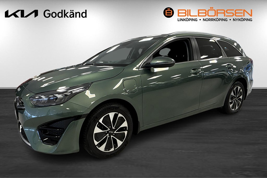 Kia Ceed SW Plug-in Hybrid Action