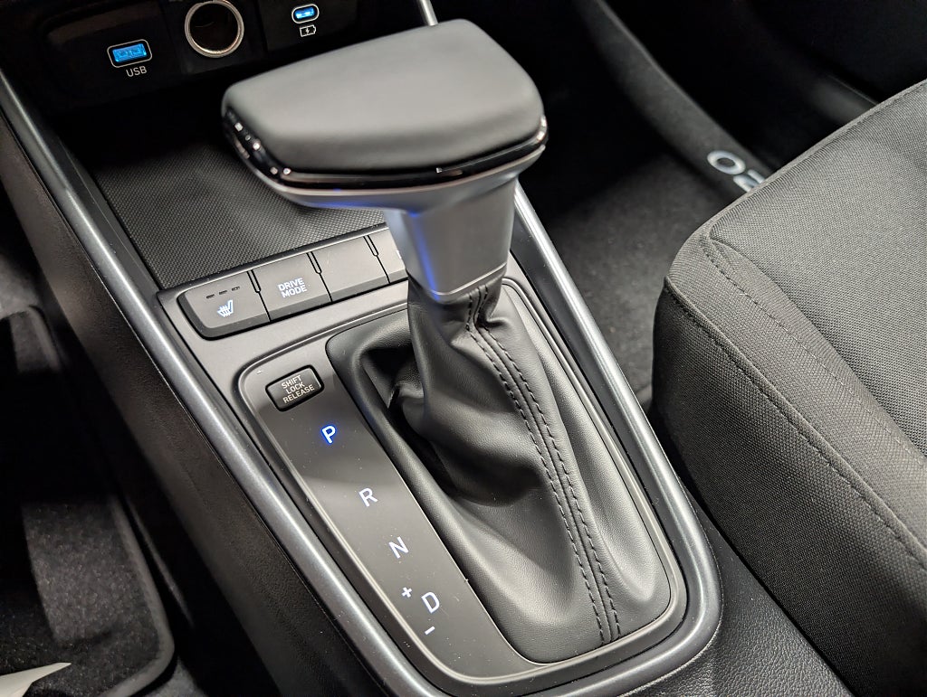 Hyundai i20 Essential Automat *Snabb leverans* 2895KR/MÅNAD thumbnail