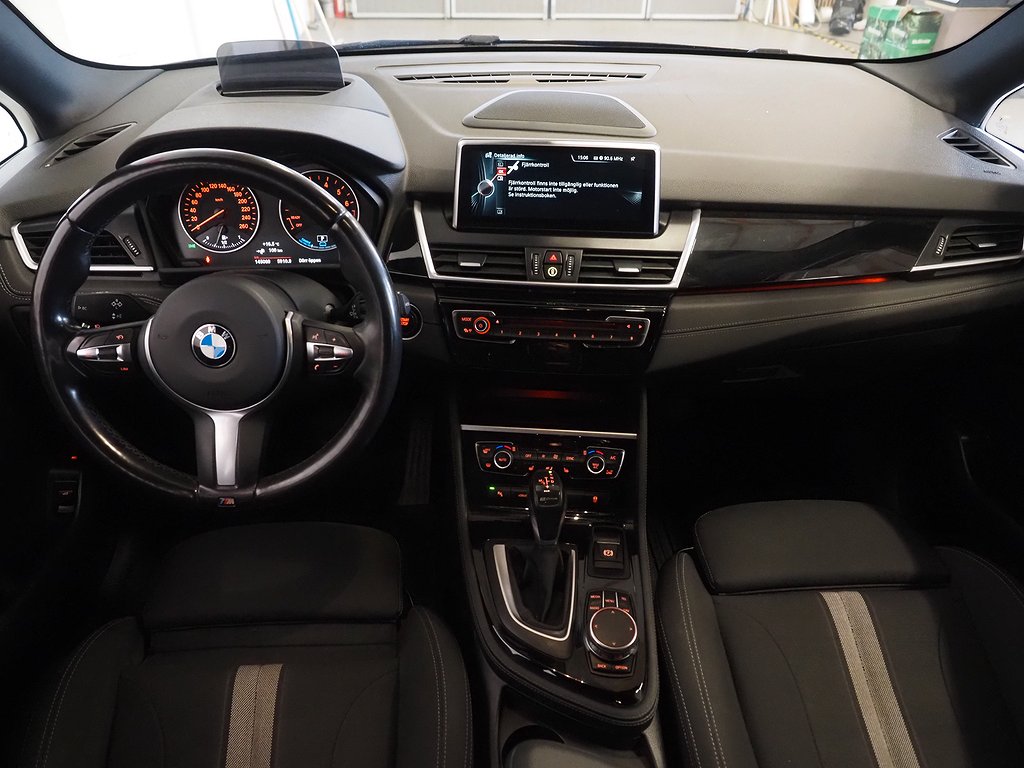 BMW 225xe Plug-in Active Tourer Sport line Navi Kamera HUD 2017