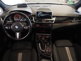 Minibuss BMW 225xe 16 av 24
