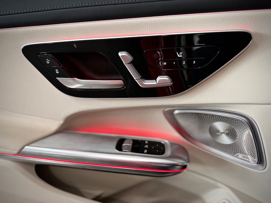 Mercedes-Benz CLE 300 4matic AMG Premium Glastak Värmare Vinter pkt - bild 15