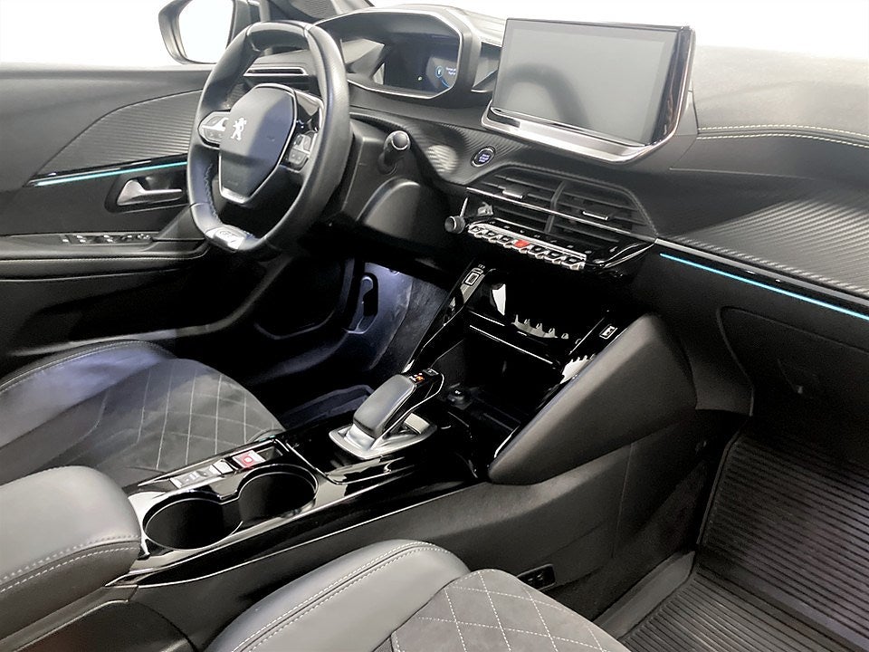 Bild på Peugeot E-208 GT 50kWh 136hk Aut - B-KAMERA, CARPLAY