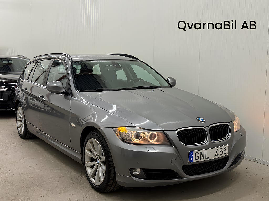 BMW 320D xDrive Touring 184hk *1 Ägare/Drag/Fullservad/0% ränta*