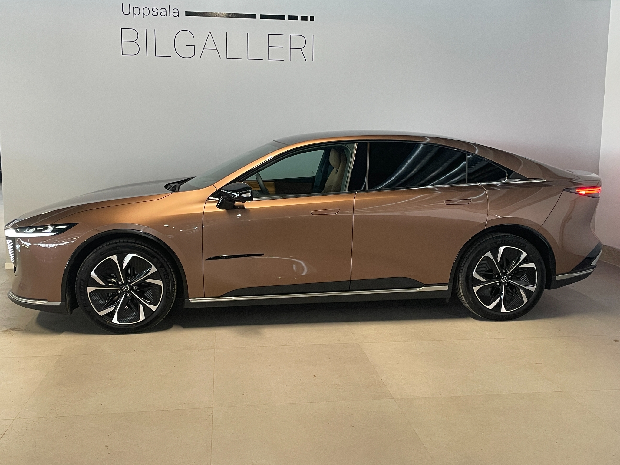 Mazda 6e Takumi Plus Standard Range 2026, bild 3/33
