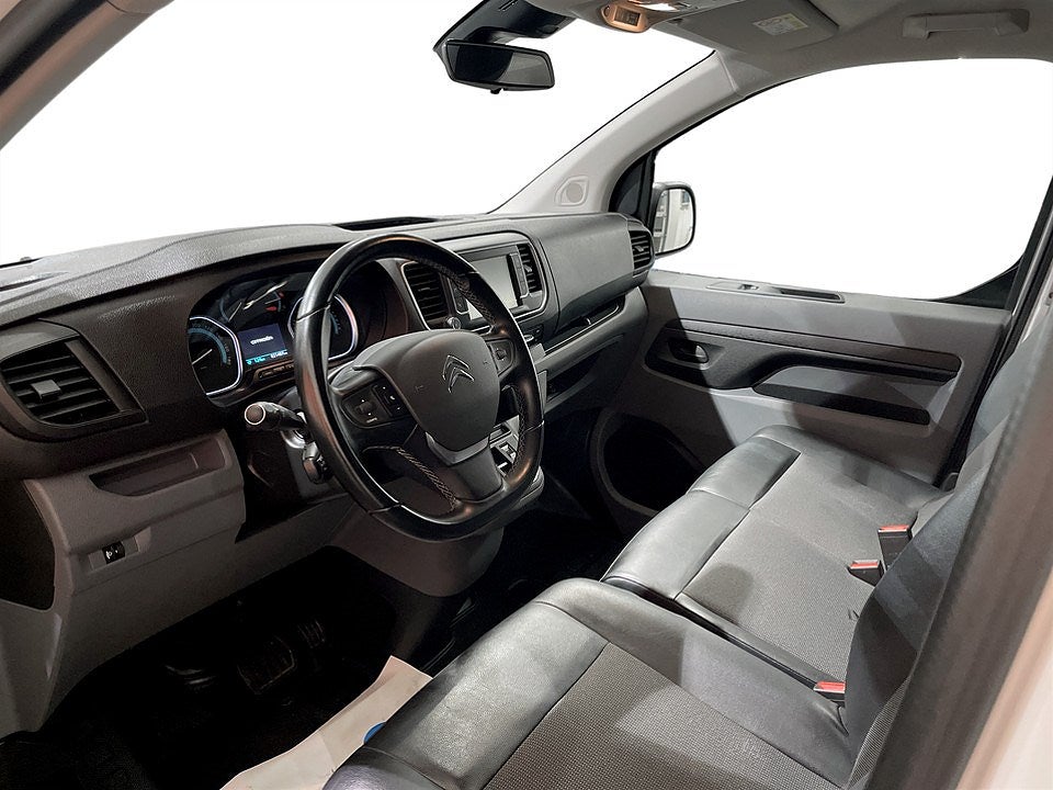 Bild på Citroën e-Jumpy Business 75kWh 136hk Aut - BACKKAMERA