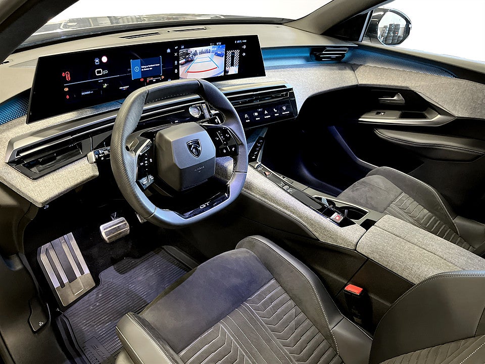 Bild på Peugeot 3008 GT Hybrid 145hk Aut B-KAMERA CARPLAY