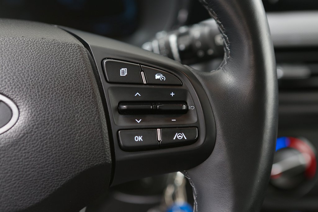 Hyundai i10 1,0 blue Essential 5D CarPlay Bluetooth 2024