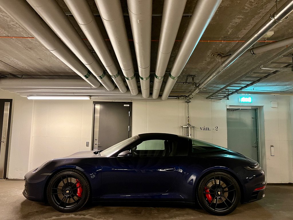 Porsche 911 992 Targa 4 GTS 480hk 