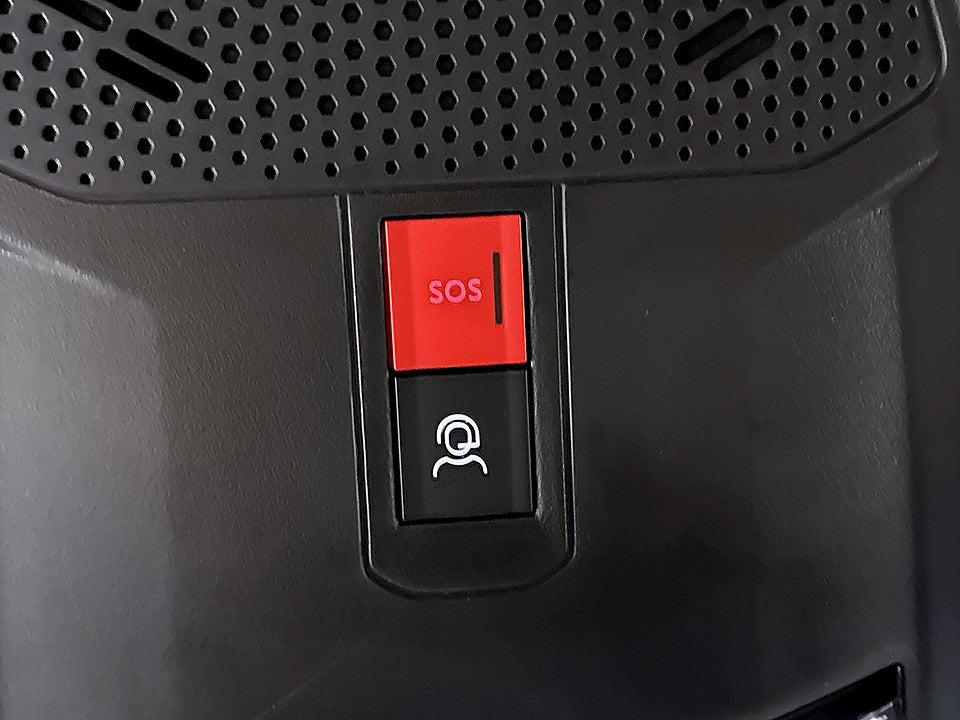 Bild på Peugeot 2008 GT Hybrid 145hk Aut B-KAMERA CARPLAY