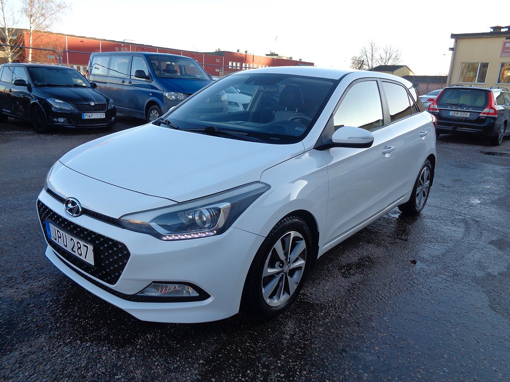 Hyundai i20 1.4 Premium Euro 6