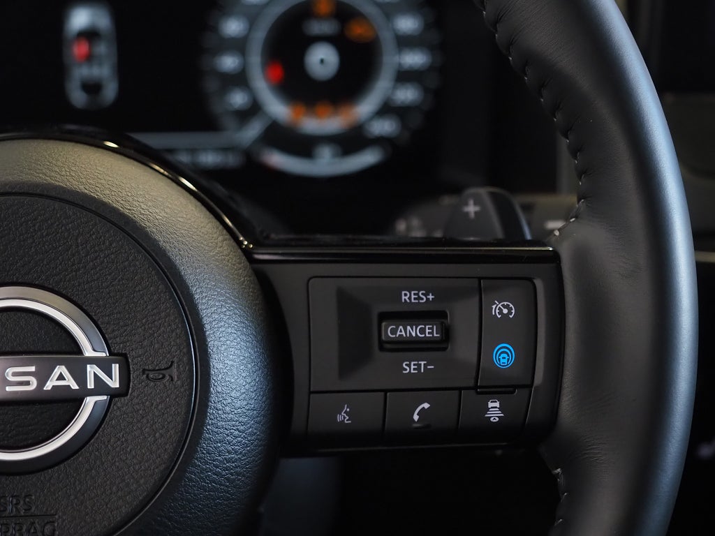 Nissan Qashqai 1.3 DIG-T 158hk XTRONIC-CVT Tekna |Navi|360°|Skinn| 2025